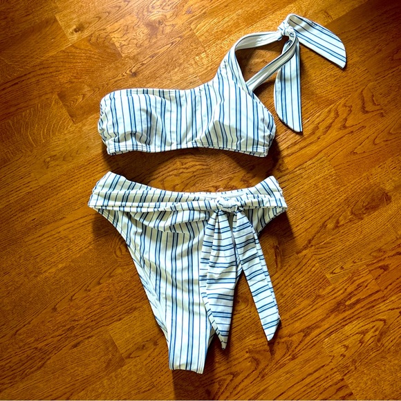 Abercrombie & Fitch Other - Abercrombie Fitch Bikini One Shoulder Top High Bottom Swim Tie Ivory Blue Stripe